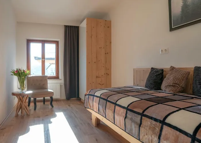 בית נופש Traditionell-modernes Haus In Hoetting